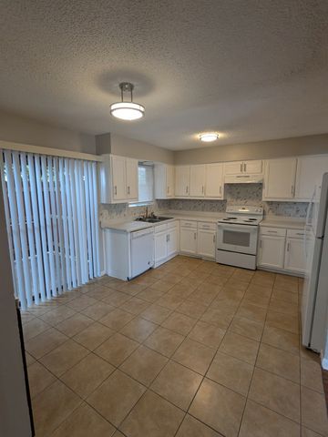 514 E Belt Line Road A1, Desoto, TX 75115