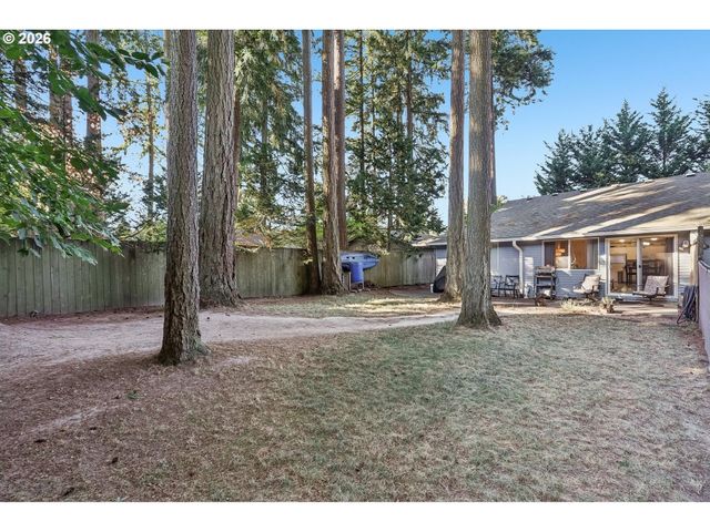 12380 Sw WALNUT St, Tigard, OR 97223