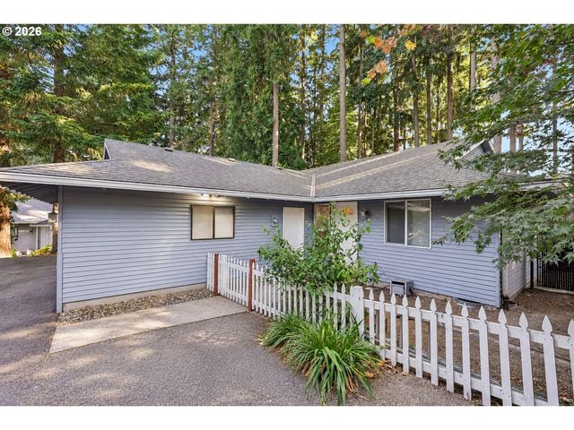 12380 Sw WALNUT St, Tigard, OR 97223