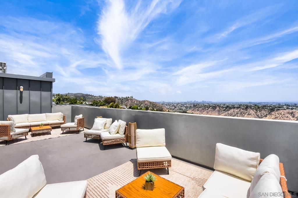 Image 24 of property listing at 5725 Soledad Mountain, La Jolla, CA 92037