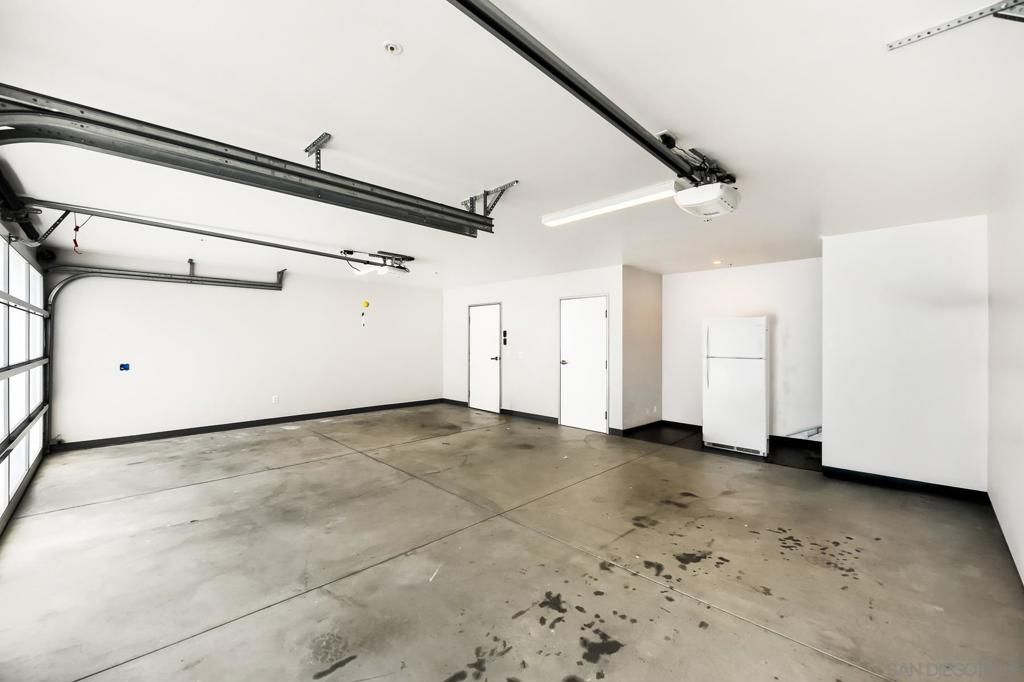 Image 32 of property listing at 5725 Soledad Mountain, La Jolla, CA 92037