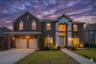 2304 Dolan Falls Lane, Pearland, TX 77089