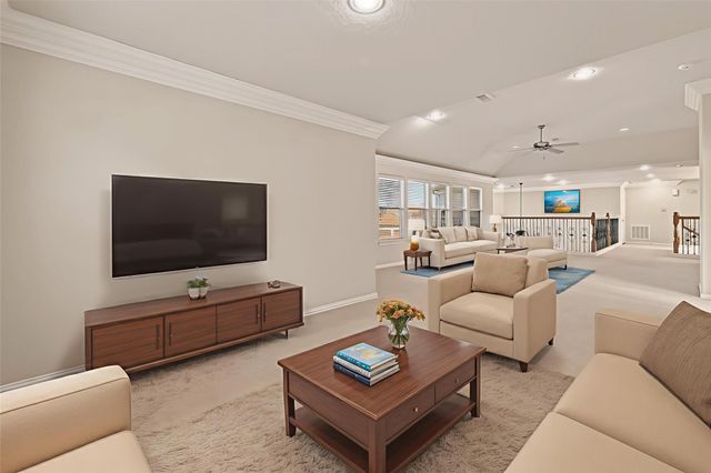 2210 Bywater Drive, Houston, TX 77077