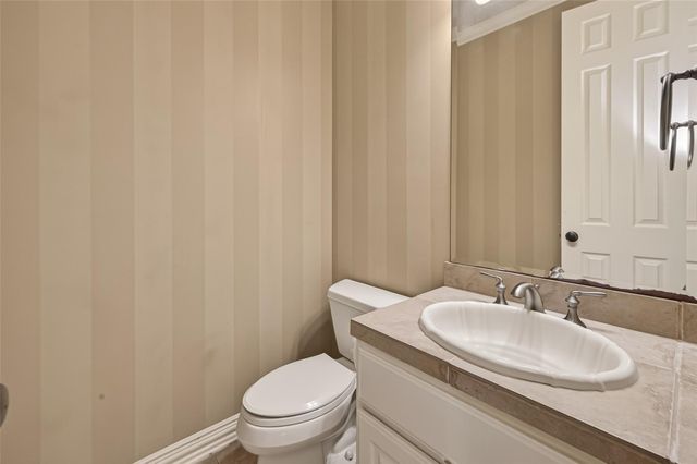 2210 Bywater Drive, Houston, TX 77077