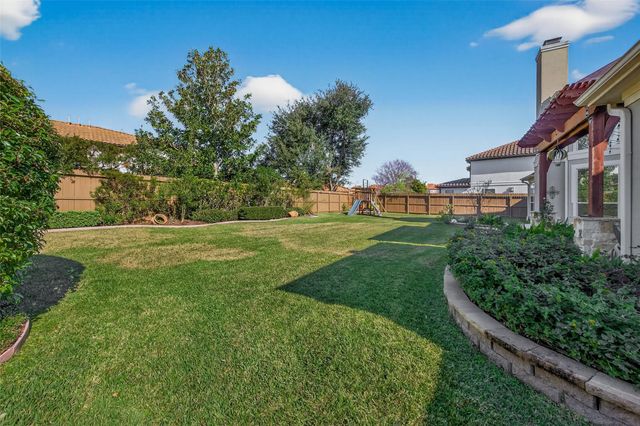 2210 Bywater Drive, Houston, TX 77077