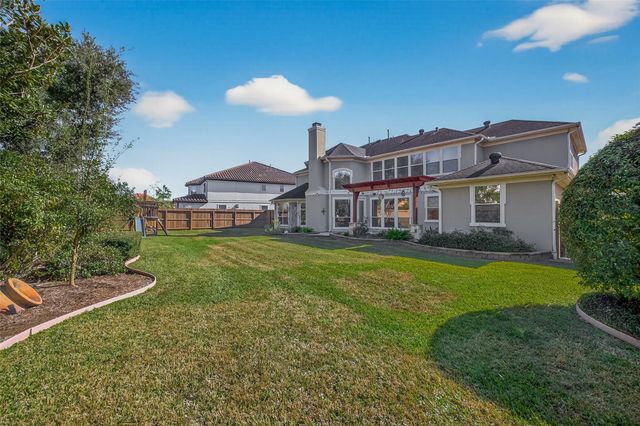 2210 Bywater Drive, Houston, TX 77077