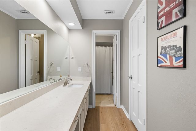 1040 Rose Circle, College Station, TX 77840