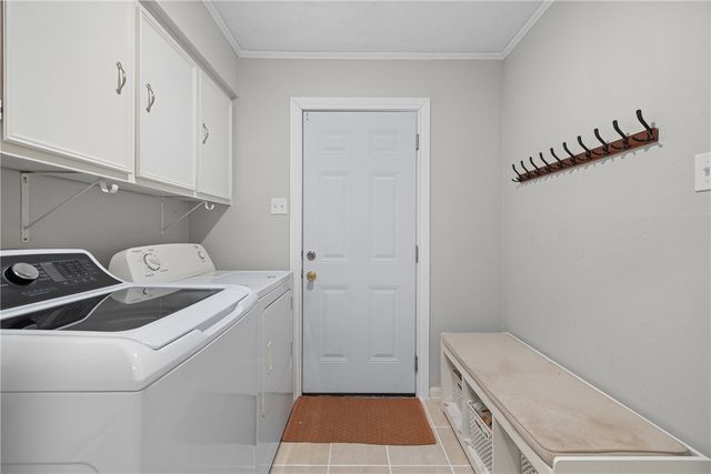 1040 Rose Circle, College Station, TX 77840