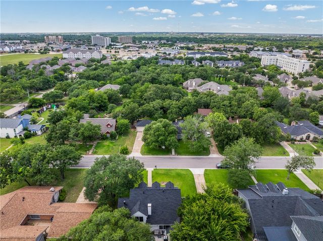 1040 Rose Circle, College Station, TX 77840