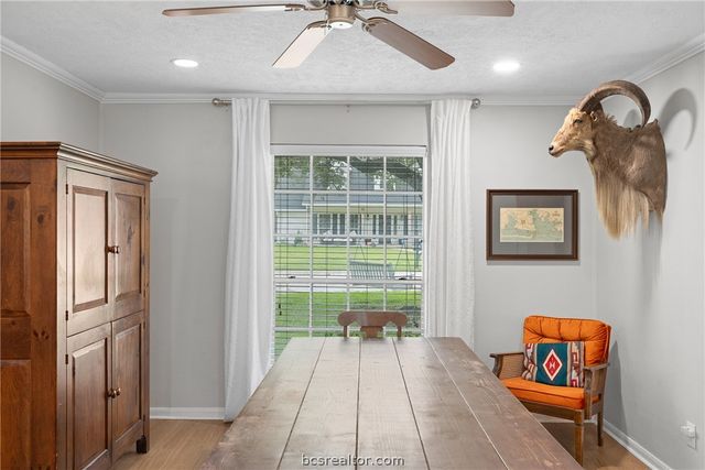 1040 Rose Circle, College Station, TX 77840