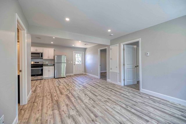149 Mason St, Fall River, MA 02723