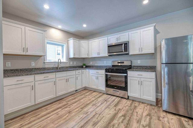 149 Mason St, Fall River, MA 02723