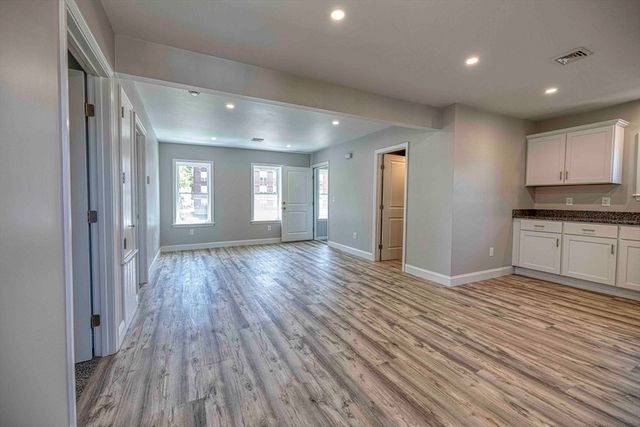 149 Mason St, Fall River, MA 02723