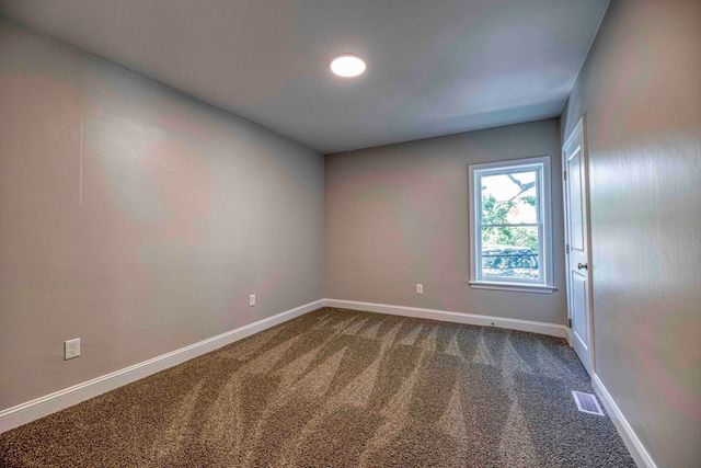 149 Mason St, Fall River, MA 02723