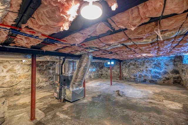 149 Mason St, Fall River, MA 02723