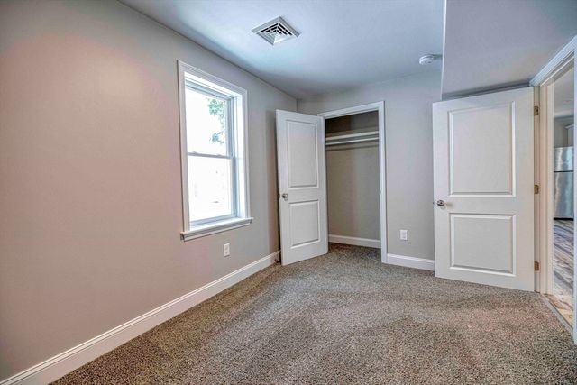 149 Mason St, Fall River, MA 02723