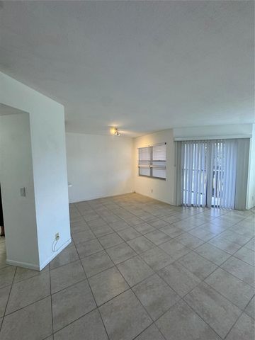 300 SW 130TH TER B312, Pembroke Pines, FL 33027