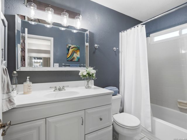 8110 Timber Grove, San Antonio, TX 78250