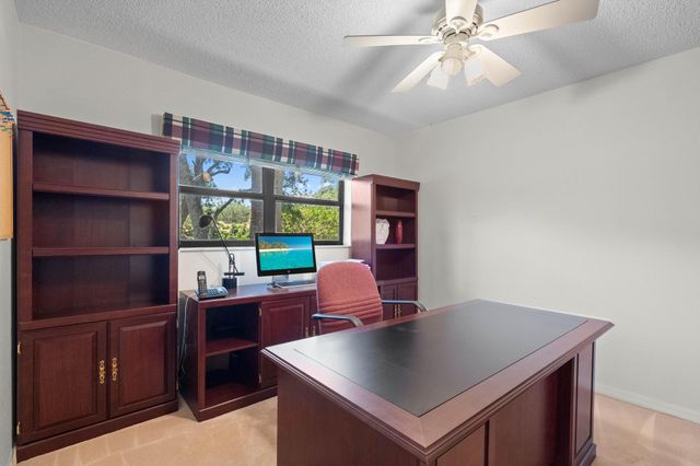 3404 Emerald Oaks Drive 803, Hollywood, FL 33021