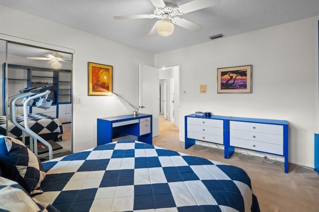 3404 Emerald Oaks Drive 803, Hollywood, FL 33021