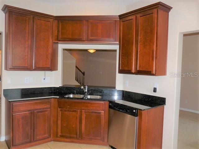 1506 HILLVIEW LANE, Tarpon Springs, FL 34689