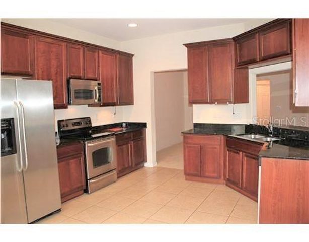 1506 HILLVIEW LANE, Tarpon Springs, FL 34689