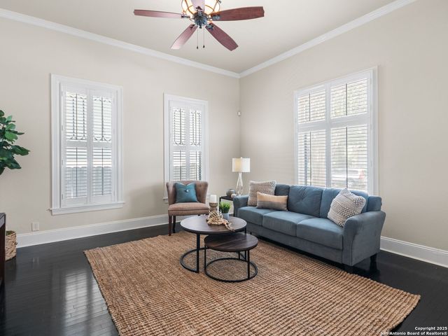 126 daniel, San Antonio, TX 78204