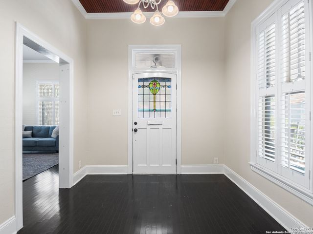 126 daniel, San Antonio, TX 78204