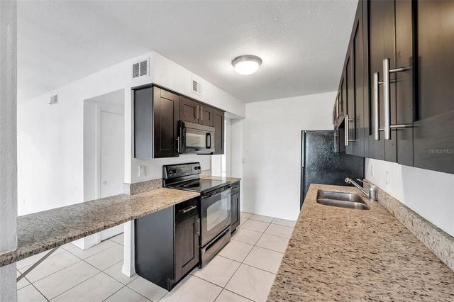 107 SEAHORSE DRIVE SE A, St Petersburg, FL 33705