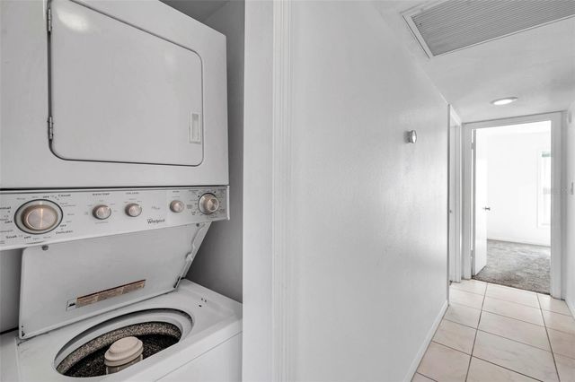 107 SEAHORSE DRIVE SE A, St Petersburg, FL 33705