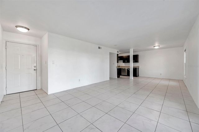 107 SEAHORSE DRIVE SE A, St Petersburg, FL 33705