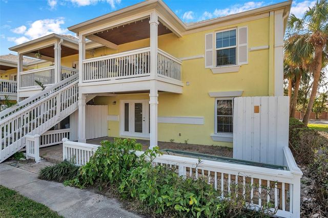 107 SEAHORSE DRIVE SE A, St Petersburg, FL 33705