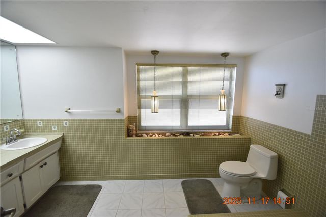 705 SPANISH MAIN DRIVE, Apollo Beach, FL 33572