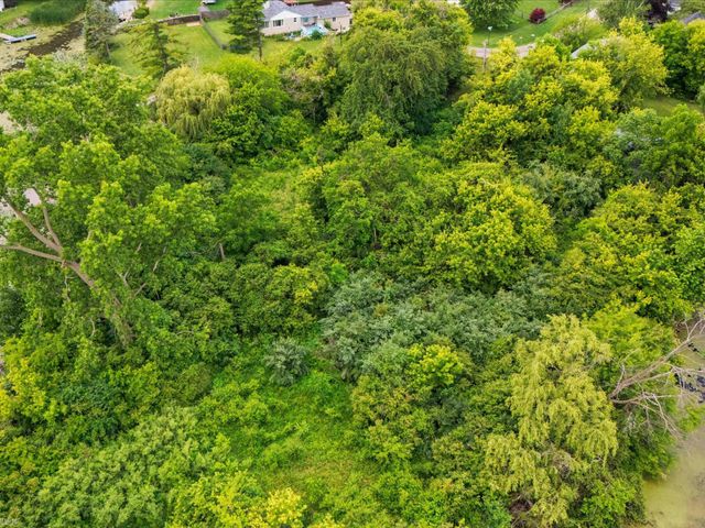 7588 Waters Street, Newport, MI 48166
