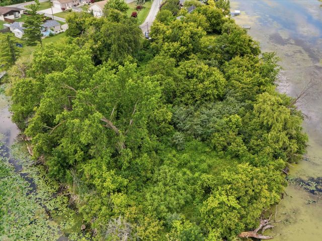 7588 Waters Street, Newport, MI 48166
