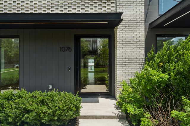 1076 Archer St, Nashville, TN 37203