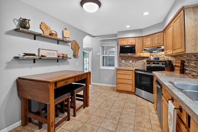 2401 County Road MM, Fitchburg, WI 53575