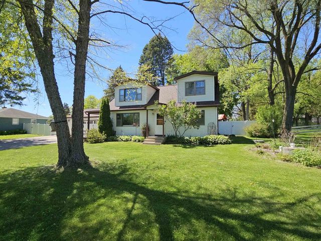 2401 County Road MM, Fitchburg, WI 53575