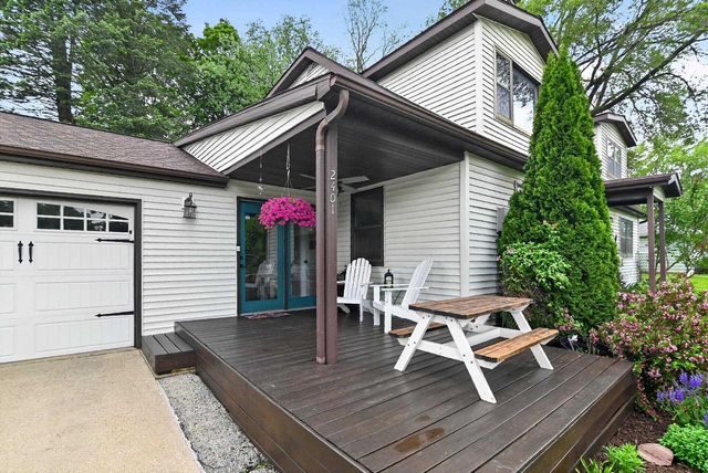 2401 County Road MM, Fitchburg, WI 53575