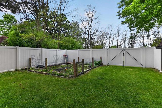 2401 County Road MM, Fitchburg, WI 53575