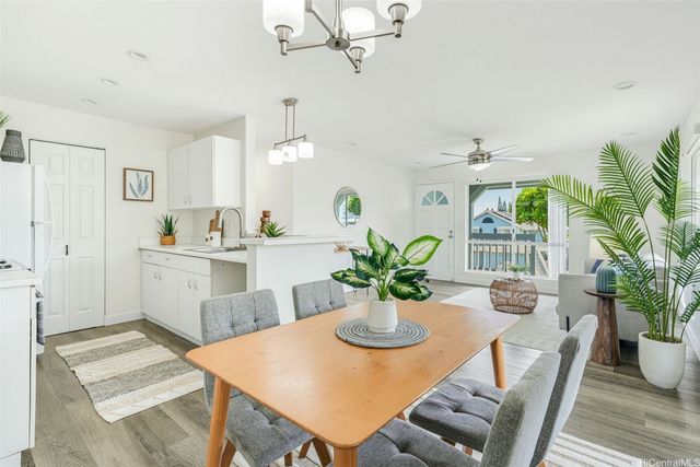 94-828 Lumiauau Street M201, Waipahu, HI 96797
