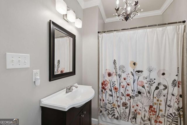 59 West Washington, Newnan, GA 30263