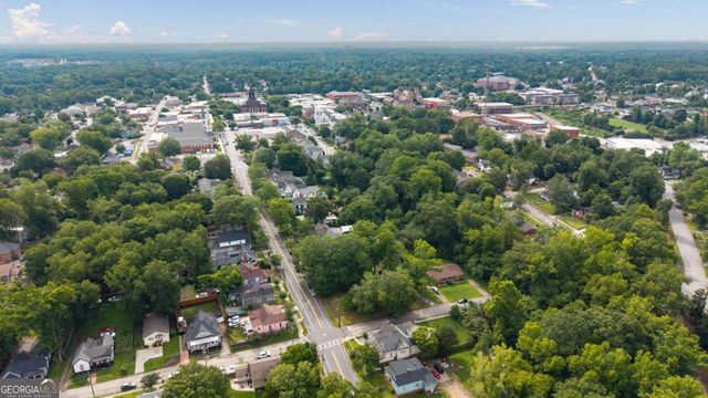59 West Washington, Newnan, GA 30263