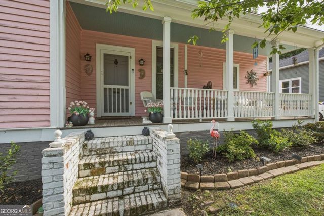 59 West Washington, Newnan, GA 30263
