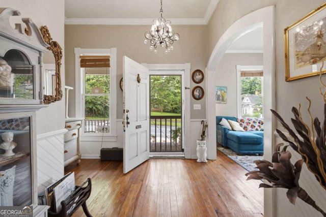 59 West Washington, Newnan, GA 30263
