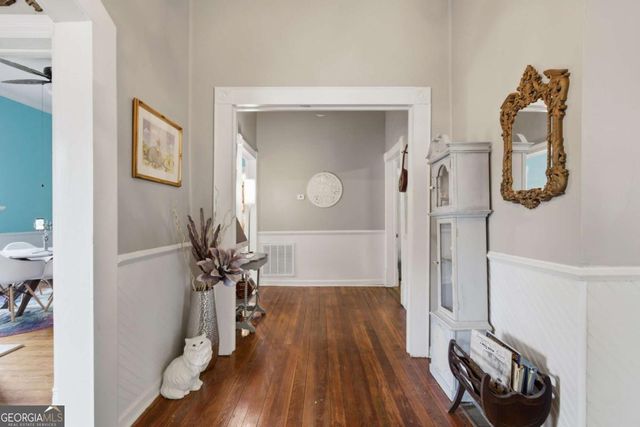 59 West Washington, Newnan, GA 30263