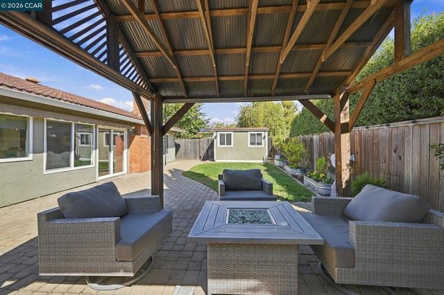 4485 Clear Creek Ct, Concord, CA 94521