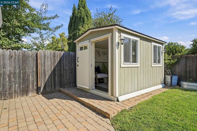 4485 Clear Creek Ct, Concord, CA 94521