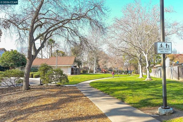 4485 Clear Creek Ct, Concord, CA 94521