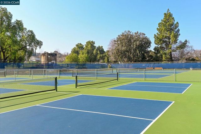 4485 Clear Creek Ct, Concord, CA 94521